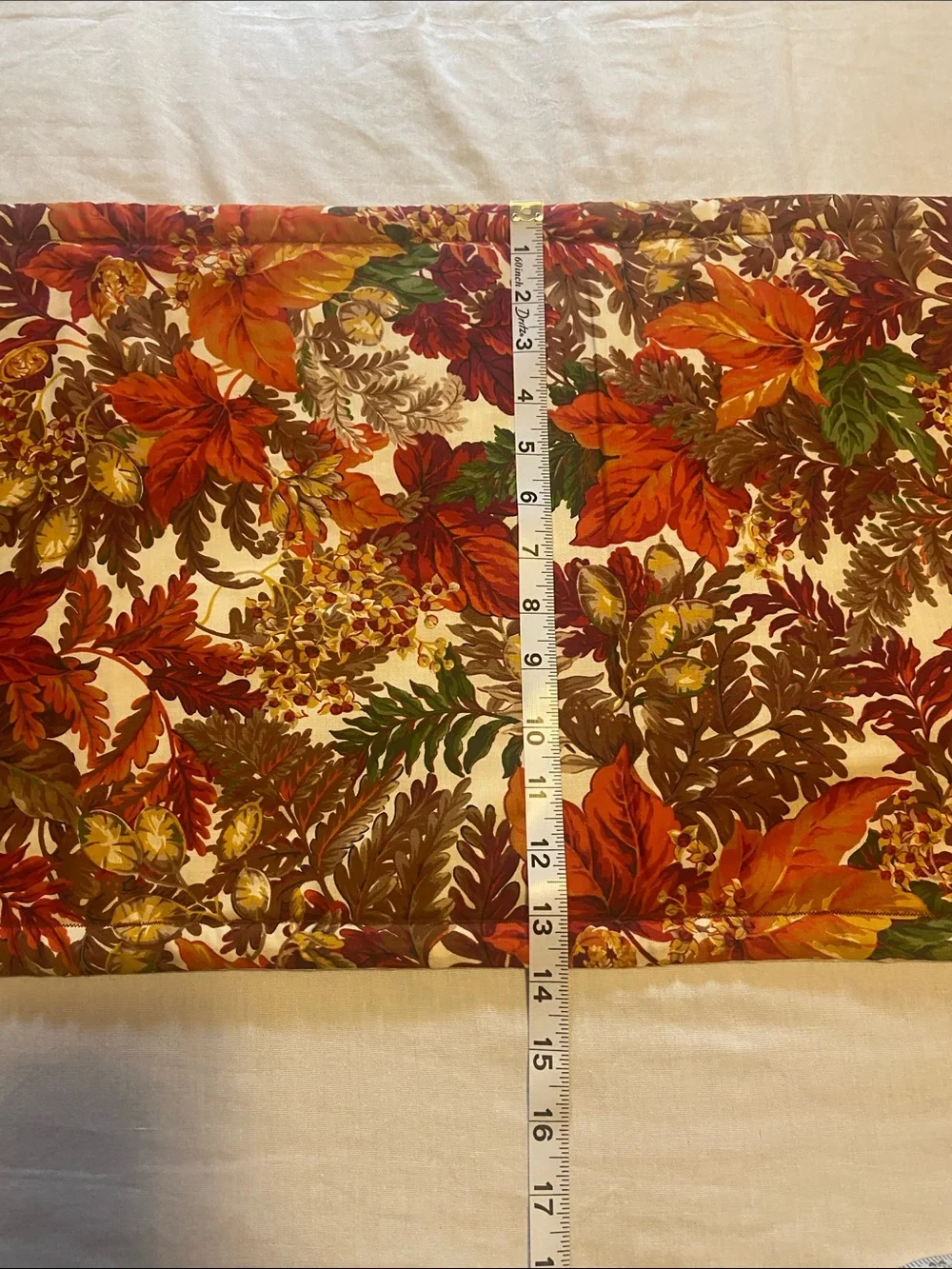 Autumn Leaves Table Runner - Fall Leaf Print